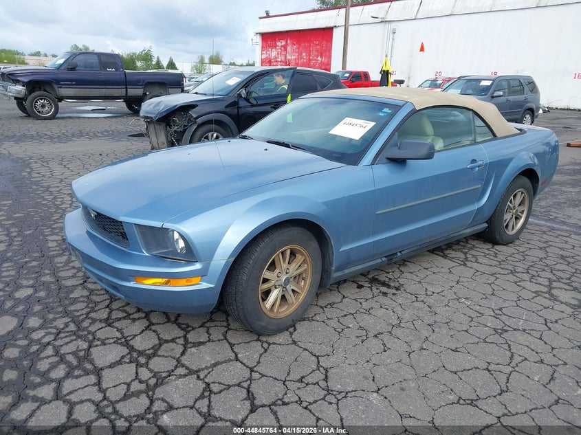 2005 Ford Mustang