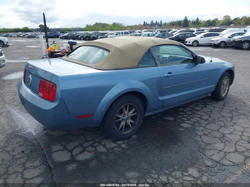 2005 Ford Mustang