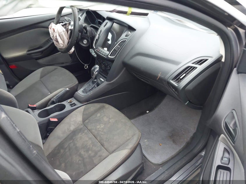 2013 Ford Focus 2.0 S grey Lot 111044845784 Vin 1FADP3E23DL181940