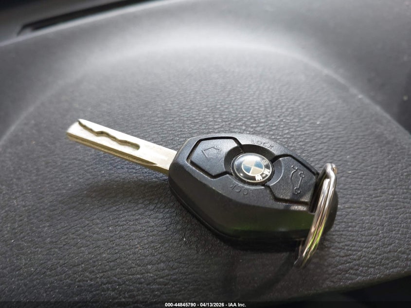 2007 BMW X3 3.0Si VIN: WBXPC93487WF01983 Lot: 44845790