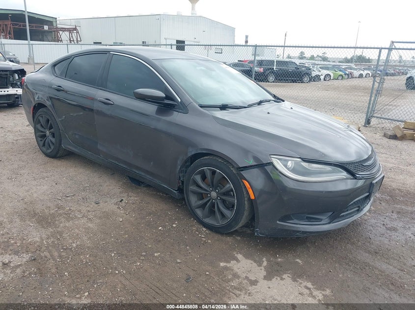 2015 Chrysler 200 S