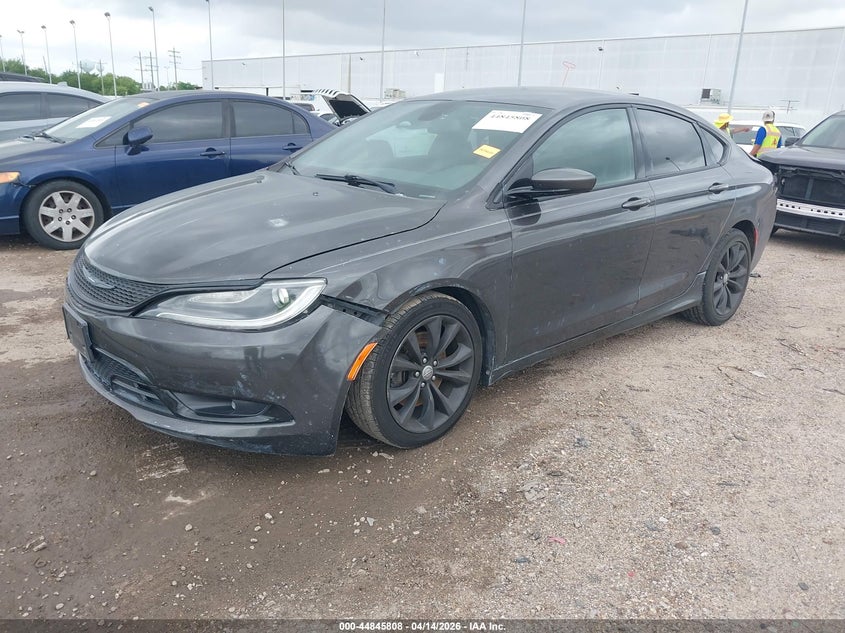 2015 Chrysler 200 S