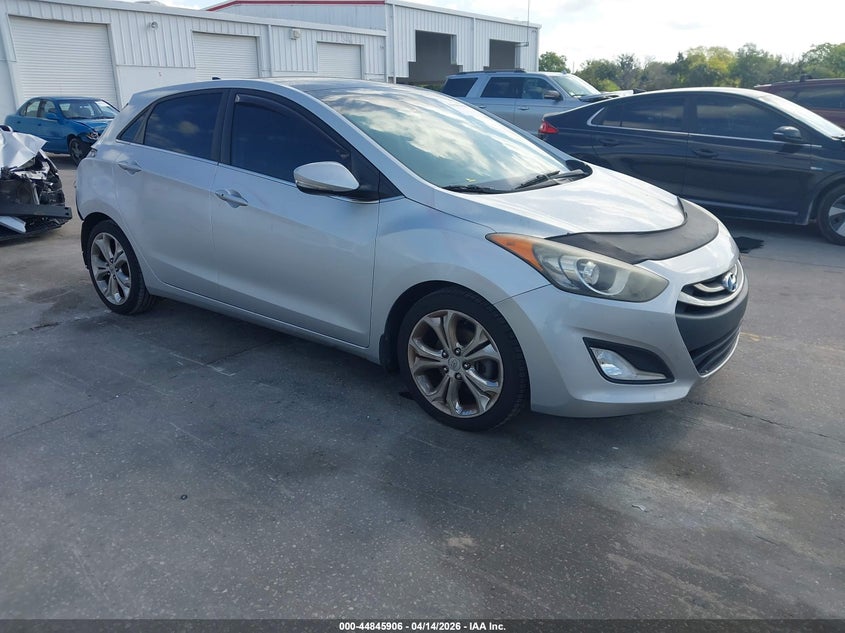 2013 Hyundai Elantra Gt Base W/Blue