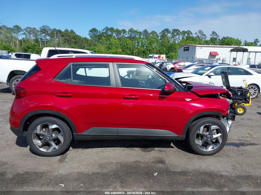 2025 Hyundai Venue Sel VIN: KMHRC8A35SU371409 Lot: 44845933