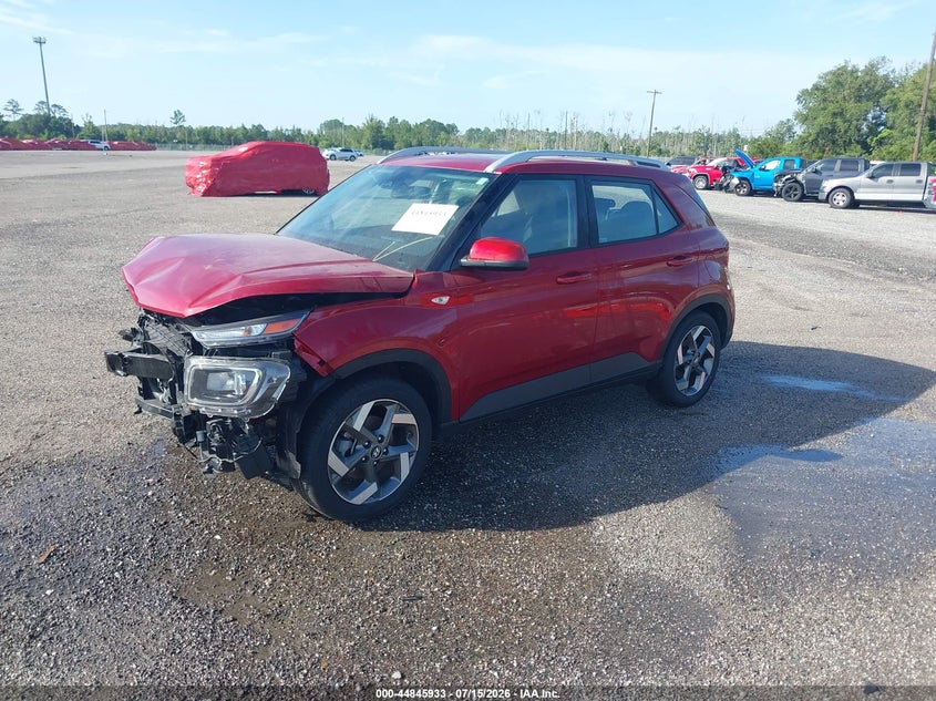2025 HYUNDAI VENUE auction photo 2