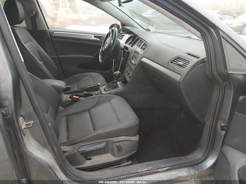 2015 Volkswagen Golf Tdi S 4-Door