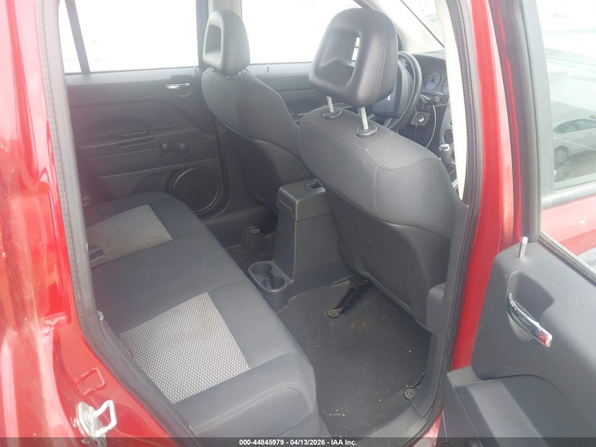 2008 Jeep Compass Sport VIN: 1J8FT47WX8D557949 Lot: 44845979