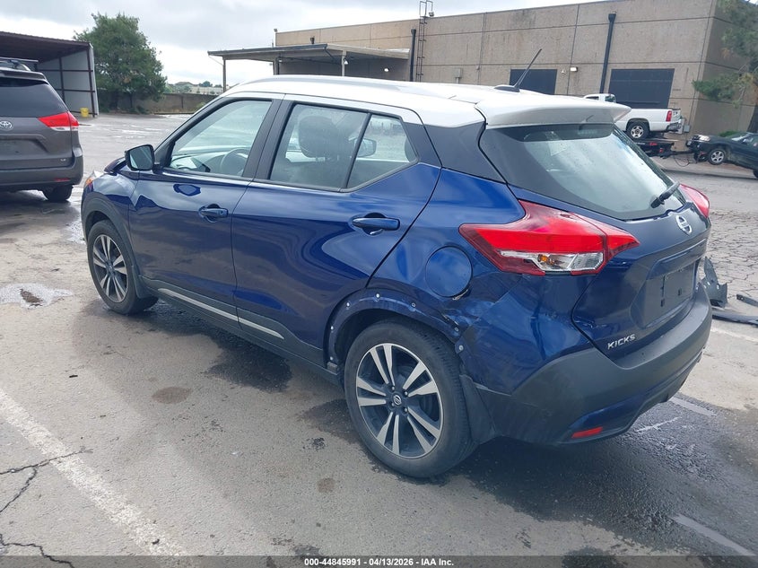 2018 Nissan Kicks Sr