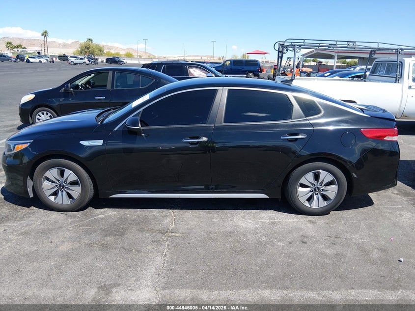2017 Kia Optima Hybrid VIN: KNAGT4LE4H5017657 Lot: 44846005