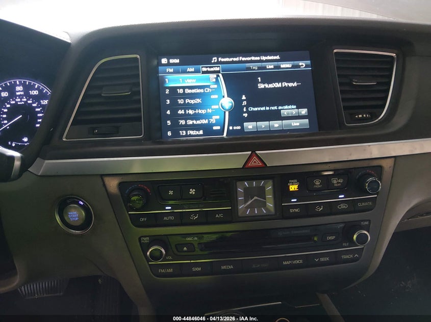 2015 Hyundai Genesis 3.8 VIN: KMHGN4JE9FU073754 Lot: 44846046