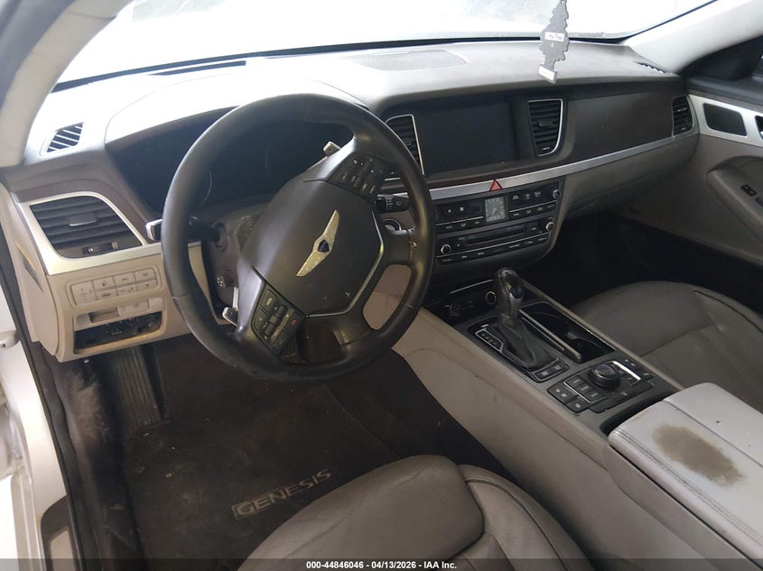 2015 Hyundai Genesis 3.8 VIN: KMHGN4JE9FU073754 Lot: 44846046