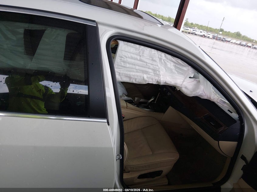 2008 BMW 528I VIN: WBANU53548C114721 Lot: 44846053
