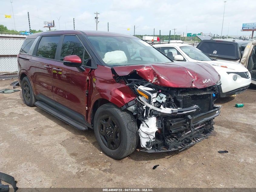 2025 KIA CARNIVAL MPV auction photo 1