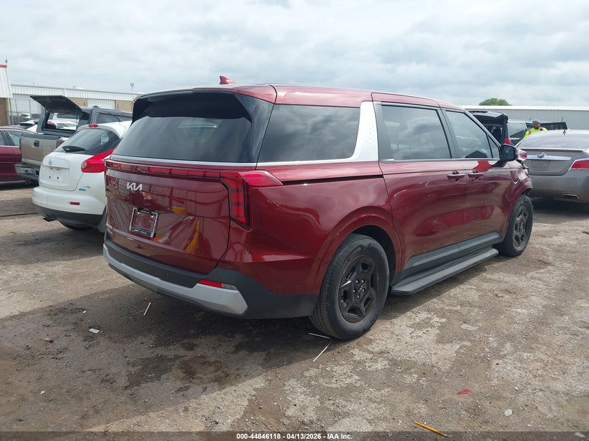 2025 KIA CARNIVAL MPV auction photo 4