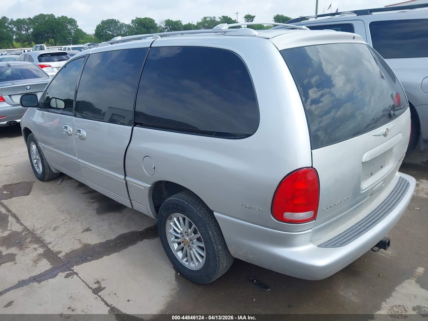 2000 Chrysler Town & Country Limited