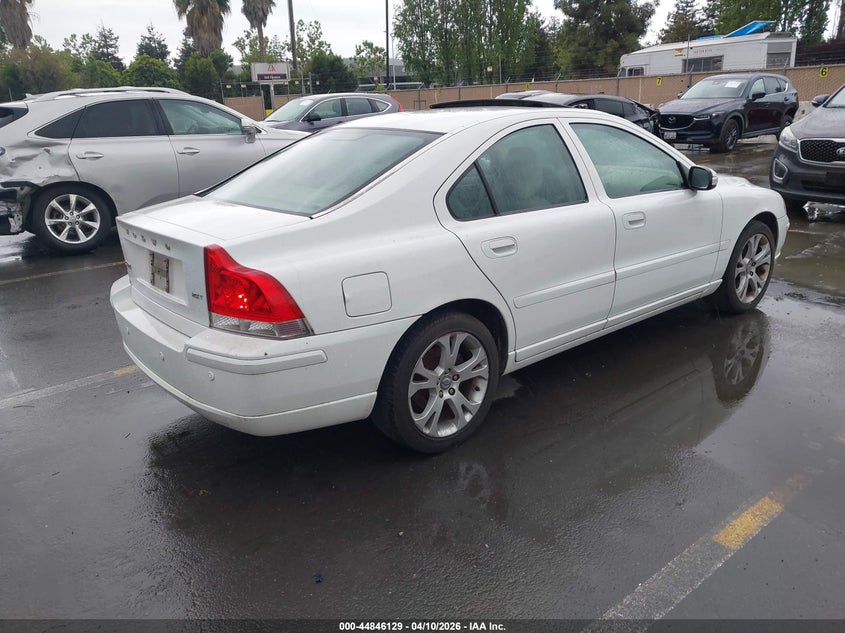 2009 Volvo S60 2.5T/2.5T Special Edition VIN: YV1RS592492728077 Lot: 44846129