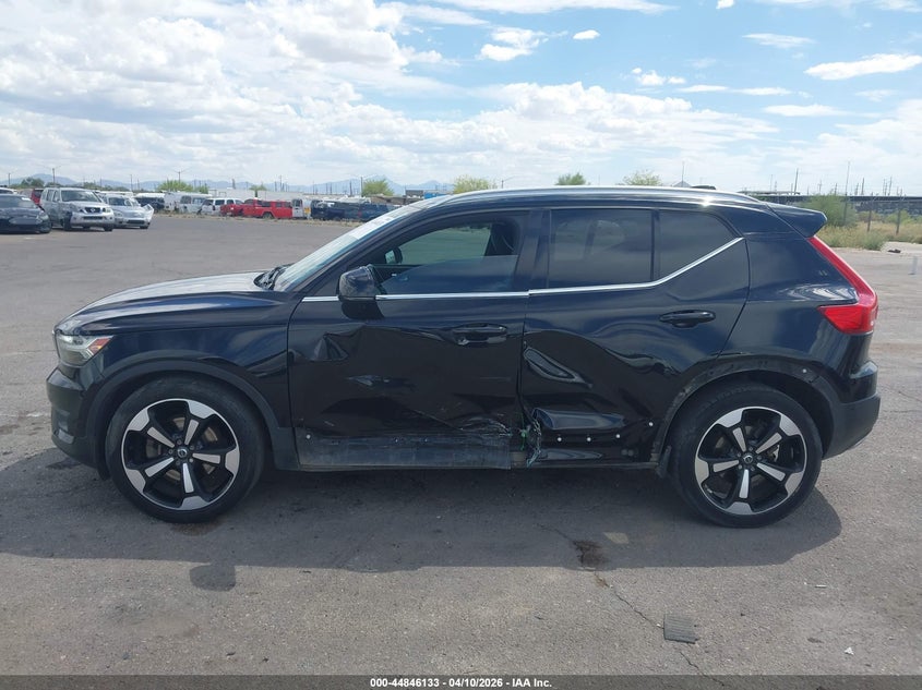 2019 Volvo Xc40 T4 Inscription VIN: YV4AC2HL3K2118876 Lot: 44846133