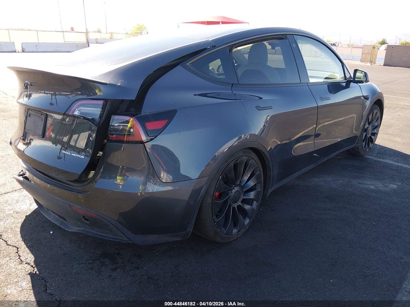2022 Tesla Model y Performance Dual Motor All-Wheel Drive grey Lot 111044846182 Vin 7SAYGDEF2NF522269