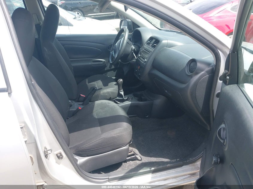 2015 Nissan Versa 1.6 S