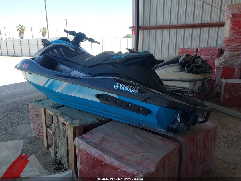 2024 YAMAHA WAVERUNNER auction photo 3