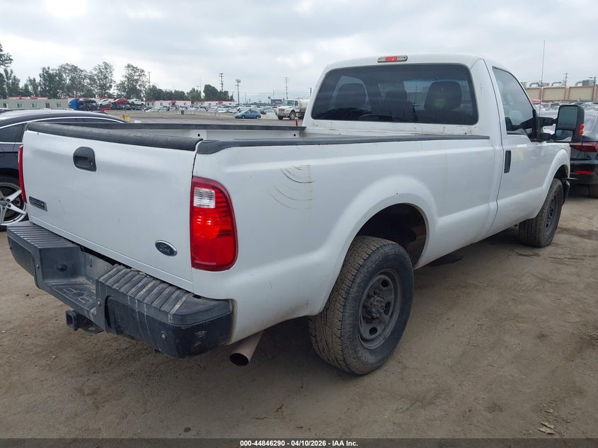 2015 Ford F-250 Xl