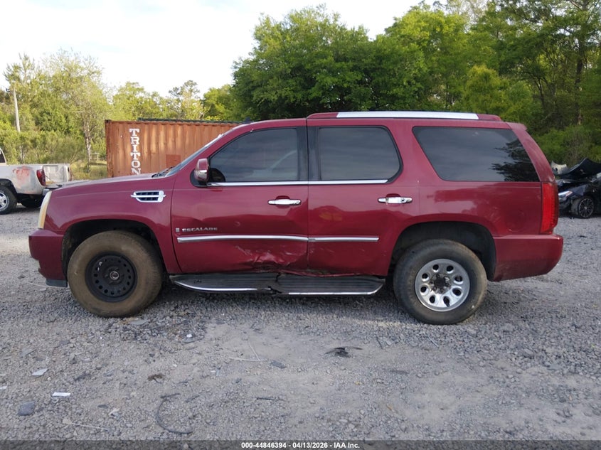 2007 Cadillac Escalade Standard VIN: 1GYFK63867R243448 Lot: 44846394