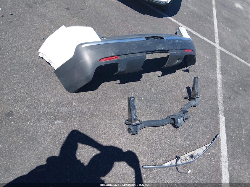 2017 Cadillac Xt5 Premium Luxury VIN: 1GYKNCRS5HZ324160 Lot: 44846473