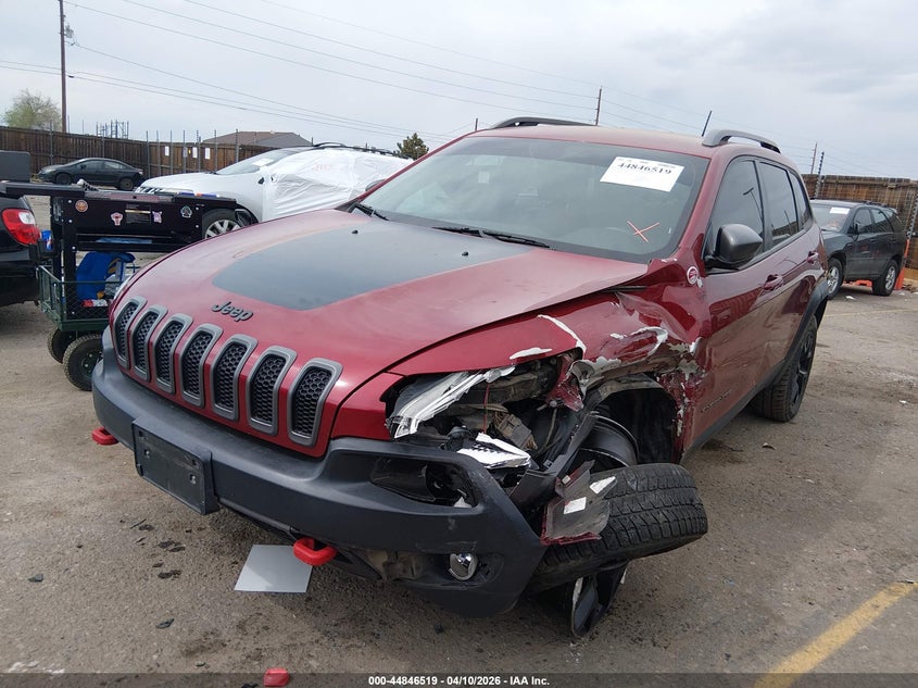 2016 JEEP CHEROKEE auction photo 2