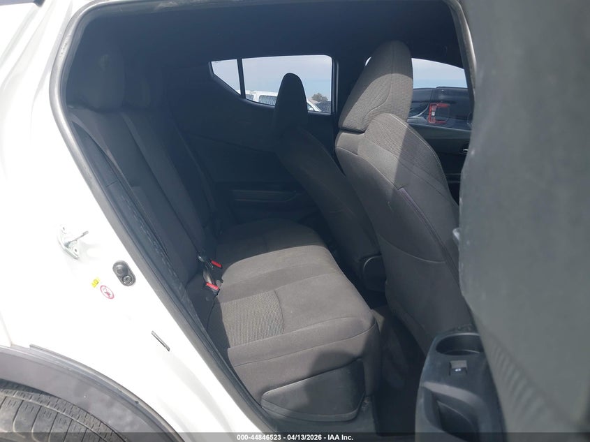 2018 Toyota C-Hr Xle Premium VIN: NMTKHMBXXJR033944 Lot: 44846523