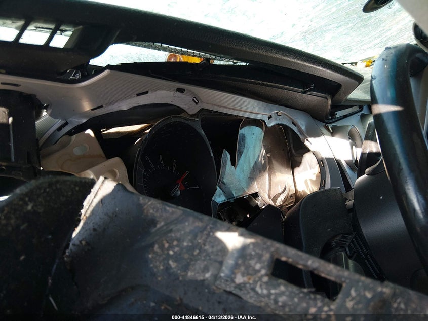 2006 Ford Mustang V6 VIN: 1ZVHT80N565177138 Lot: 44846615