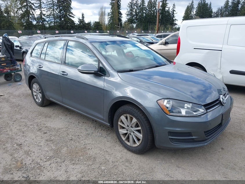 2016 Volkswagen Golf Sportwagen Tsi S 4-Door