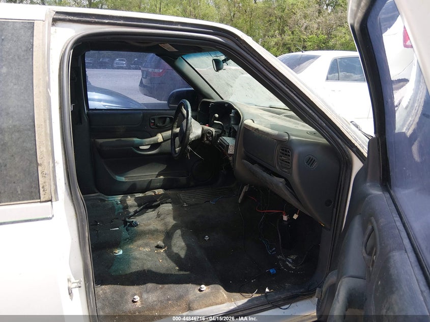 2003 Chevrolet S-10 Ls