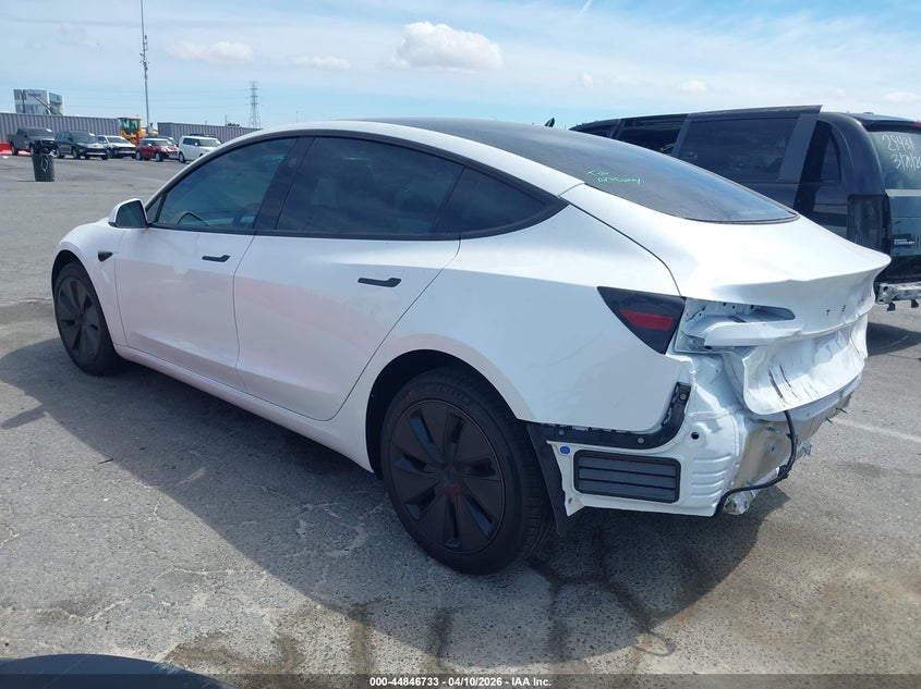 2026 Tesla Model 3 Premium Rear-Wheel Drive/Standard Rear-Wheel Drive white Lot 111044846733 Vin 5YJ3E1EA2TF150011