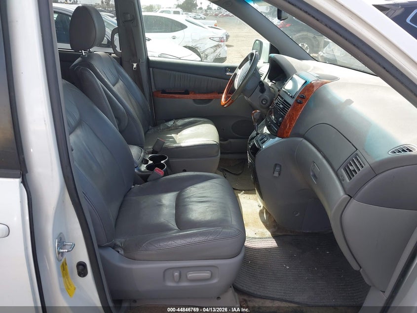 2009 Toyota Sienna Limited