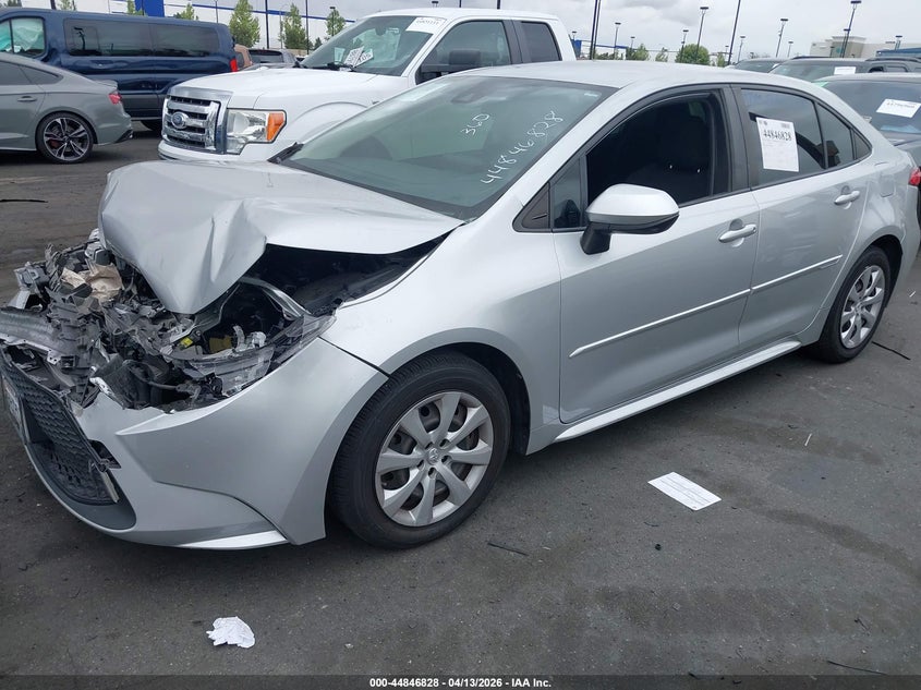 2022 Toyota Corolla Le JTDEPMAE3NJ226019 photo 1