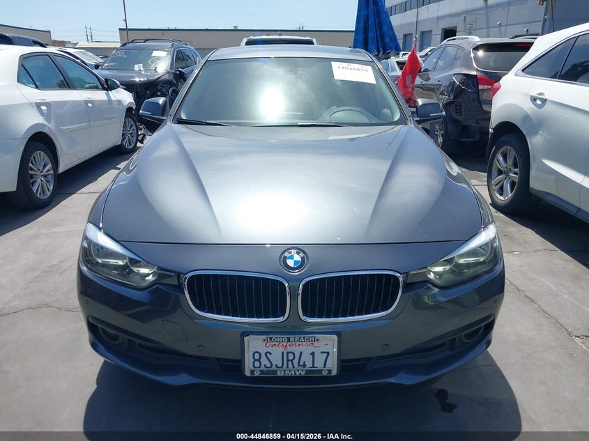 2017 BMW 3er 2.0 320I grey Lot 111044846859 Vin WBA8E1G39HNU16876