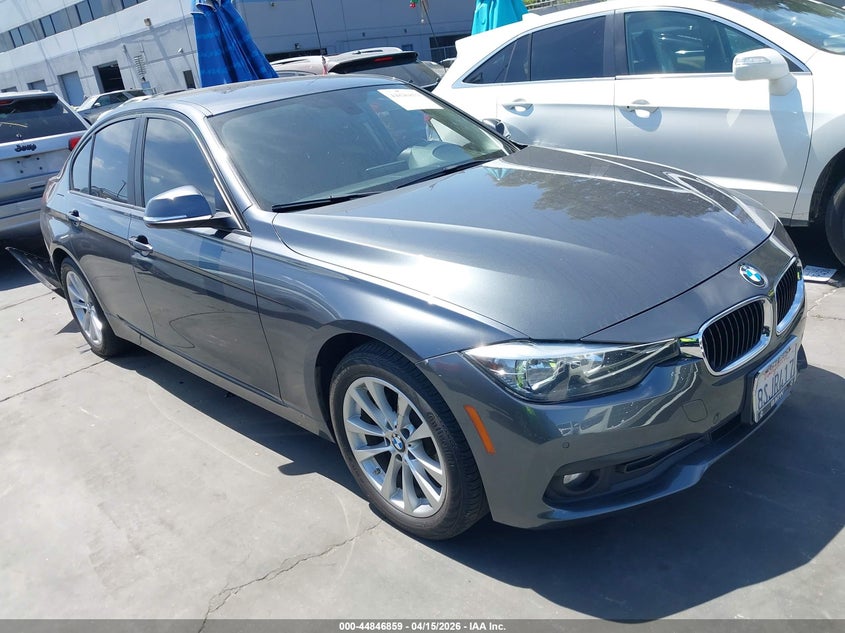 2017 BMW 3er 2.0 320I grey Lot 111044846859 Vin WBA8E1G39HNU16876