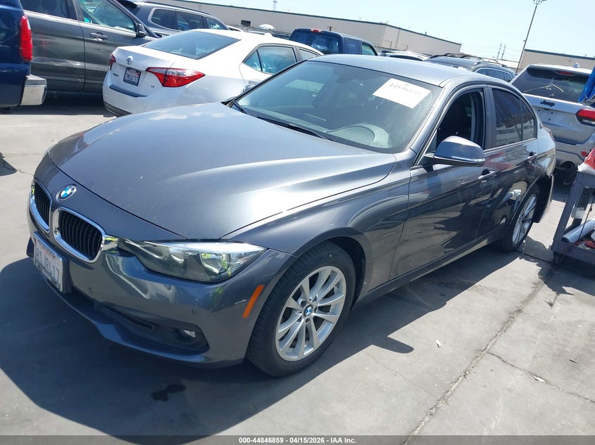 2017 BMW 3er 2.0 320I grey Lot 111044846859 Vin WBA8E1G39HNU16876
