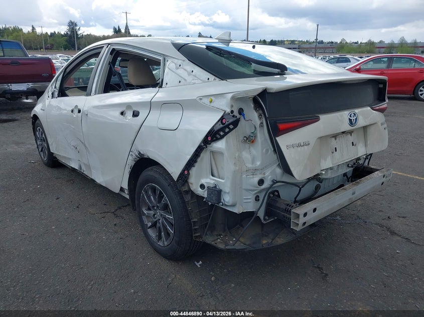 2019 Toyota Prius Xle