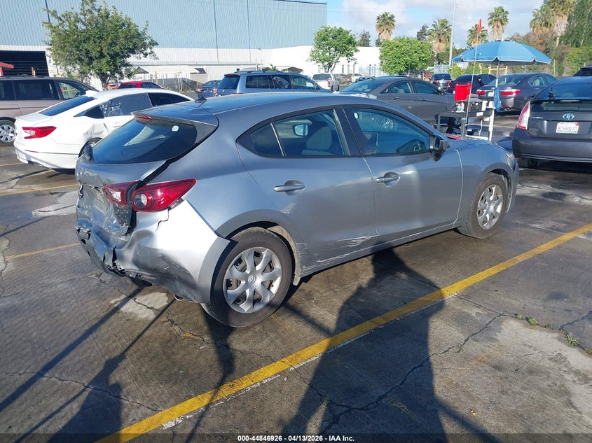 2015 Mazda Mazda3 I Sport
