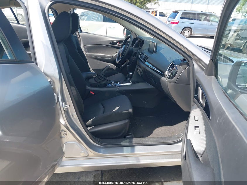 2015 Mazda Mazda3 I Sport