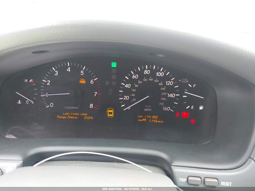 2005 Lexus Ls 430 VIN: JTHBN36F155017986 Lot: 44847008