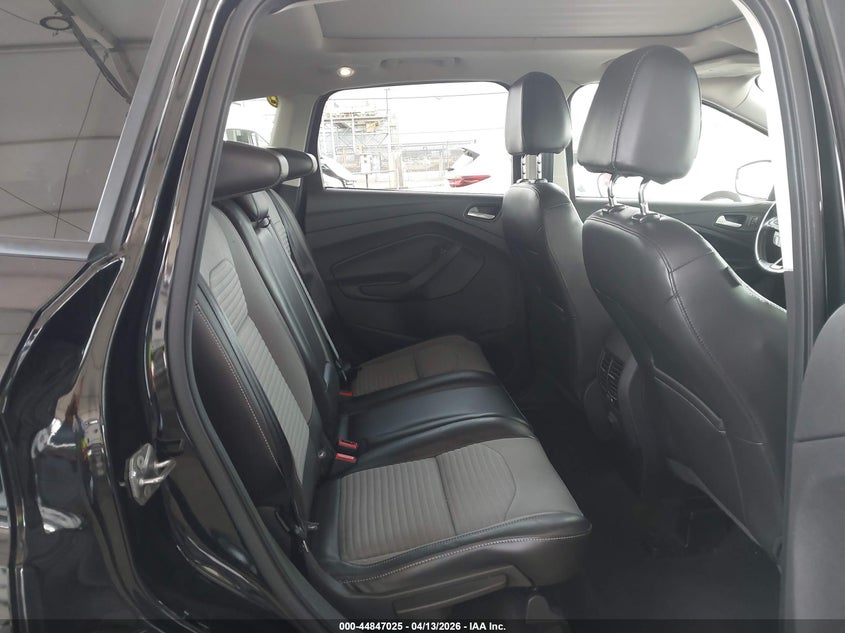 2017 Ford Escape 2.0 Se black Lot 111044847025 Vin 1FMCU0G90HUB91649