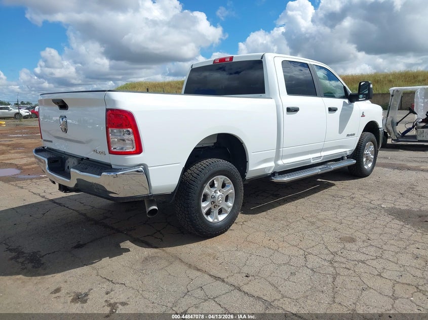 2023 Ram 2500 Big Horn 4X4 6'4 Box