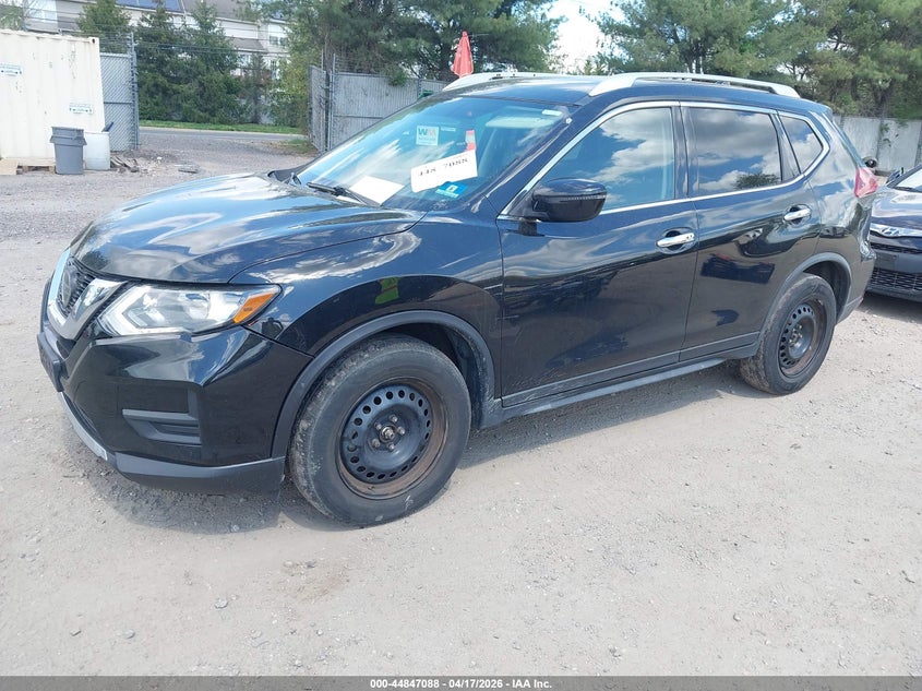2018 Nissan Rogue Sv
