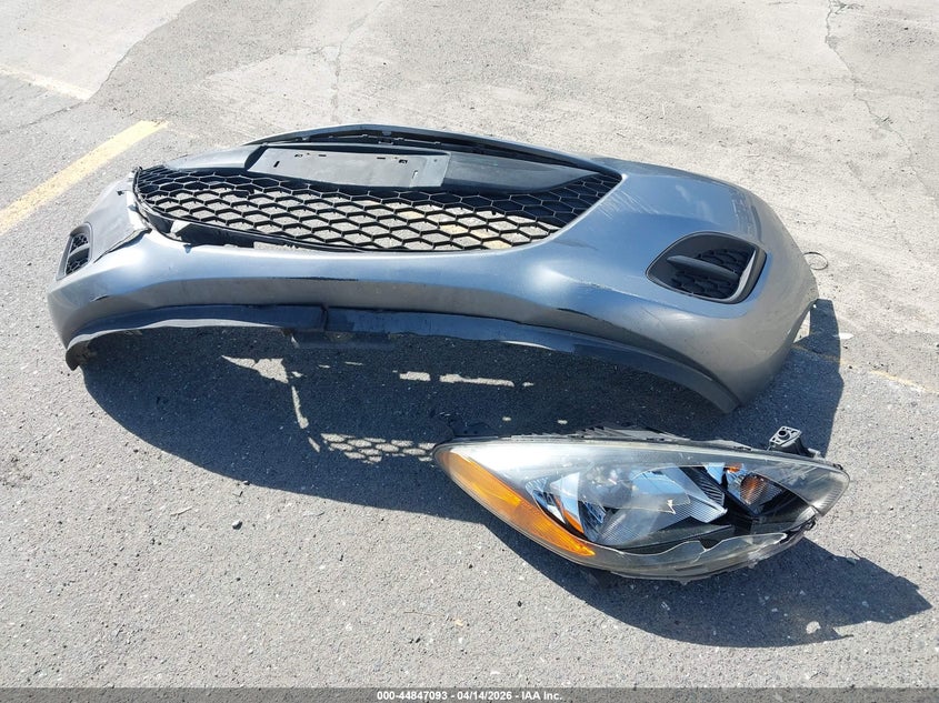 2014 Mazda Mazda2 Sport VIN: JM1DE1KZ6E0184825 Lot: 44847093