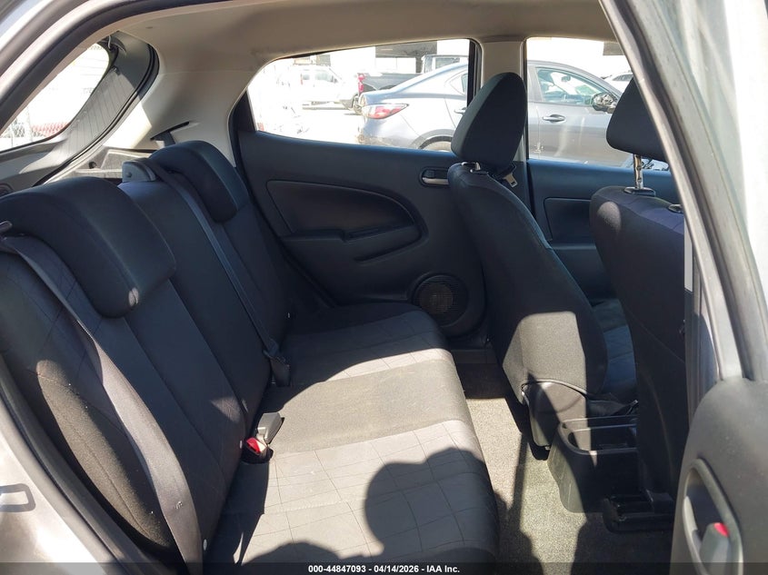 2014 Mazda Mazda2 Sport VIN: JM1DE1KZ6E0184825 Lot: 44847093