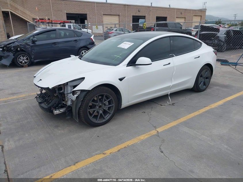2021 Tesla Model 3 Standard Range Plus Rear-Wheel Drive white Lot 111044847116 Vin 5YJ3E1EA7MF013647