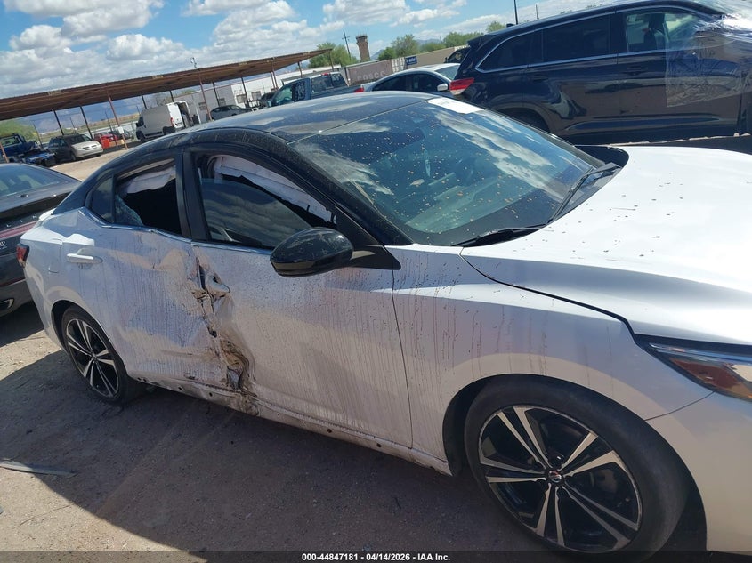 2021 NISSAN SENTRA SR XTRONIC CVT — Фото 13