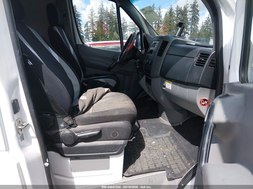 2016 Mercedes-Benz Sprinter 2500 Normal Roof